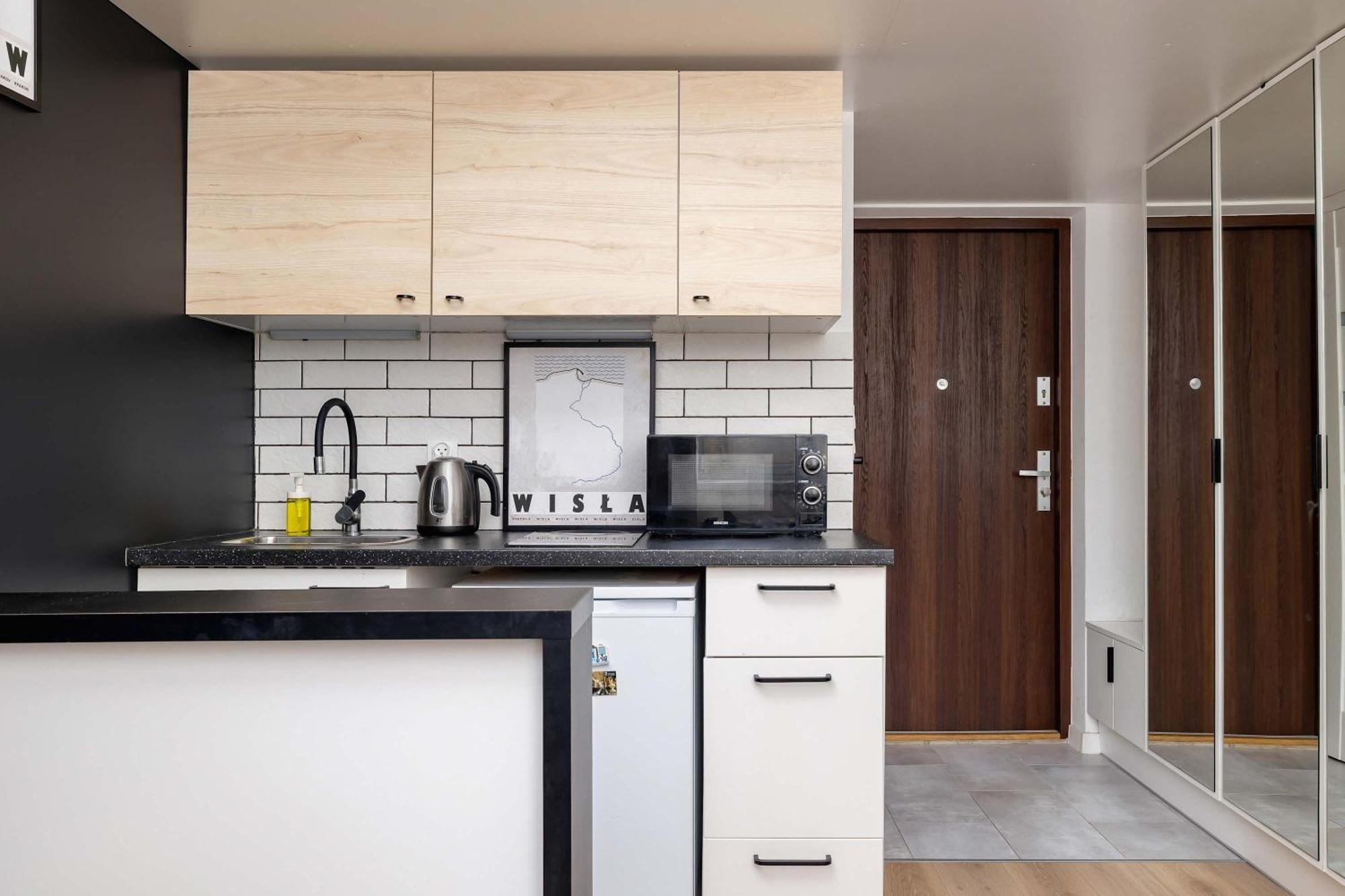 Cozy On Mickiewicza Street In Close To The Old Town By Renters *